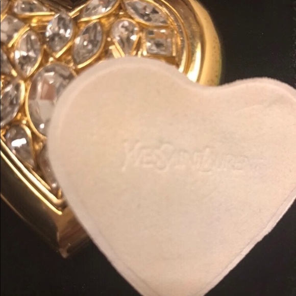Yves Saint Laurent  Crystals Heart Compact - Picture 4 of 10